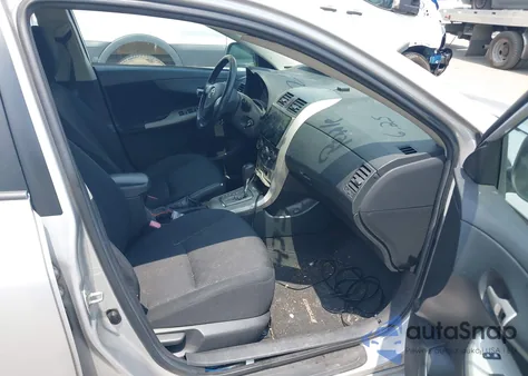 2010 Toyota Corolla S из США, поврежденный, VIN 2T1BU4EE7AC467187